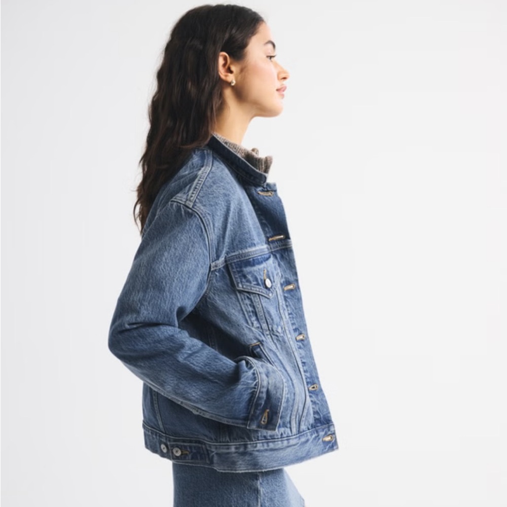 Abercrombie and Fitch Stretch Denim Trucker Jacket - Picture 4 of 7